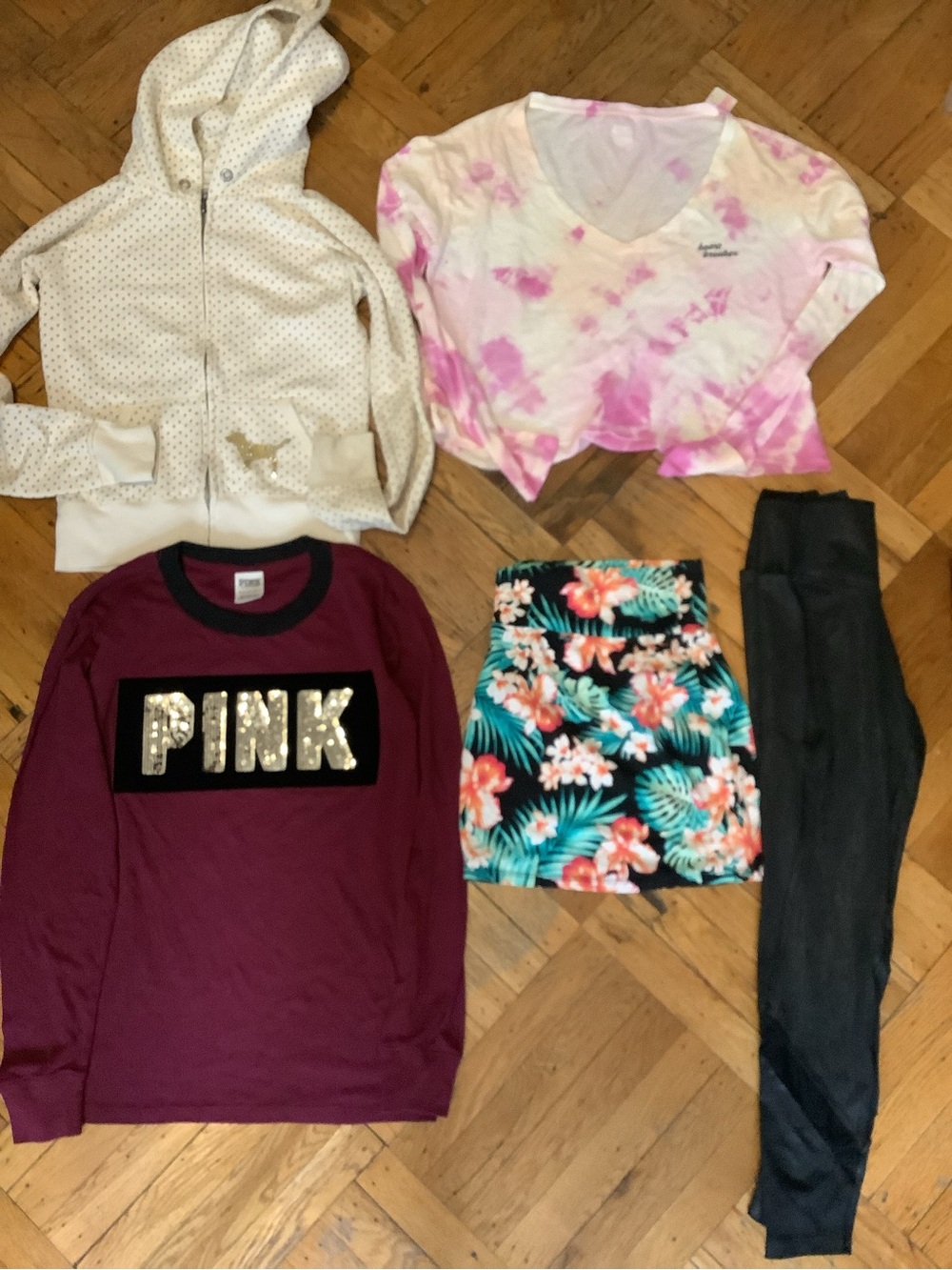 Victoria Secret Pink bundle. - Picture 6 of 16